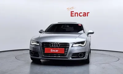 Audi A7 2015, 56422 км, за 12228.99 USD