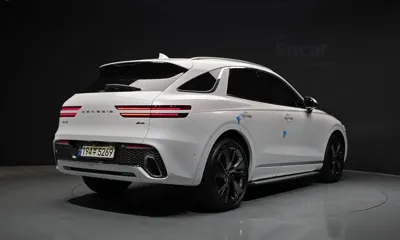 Genesis GV70 2021, 55584 км, за 25342.03 USD