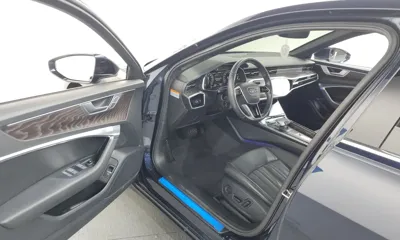 Audi A6 2021, 33593 км, за 21473.4 USD - фото 10