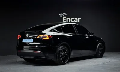 Tesla Model Y 2022, 58669 км, за 28817.12 USD