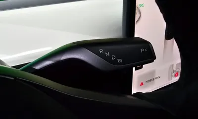 Tesla Model Y 2022, 58669 км, за 28558.44 USD - фото 9