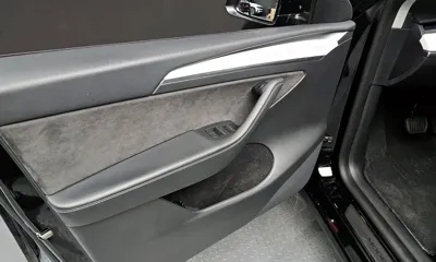 Tesla Model Y 2022, 58669 км, за 28558.44 USD - фото 25