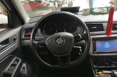 Volkswagen Lavida 2015, 101300 км, за 5746 USD - фото 9
