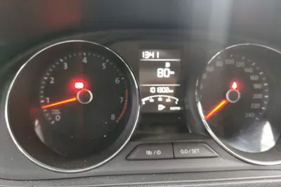 Volkswagen Lavida 2015, 101300 км, за 5746 USD - фото 11