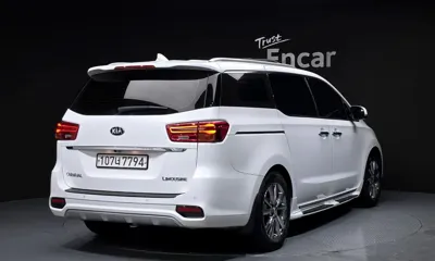 Kia Canival 2020, 152953 км, за 10353.58 USD