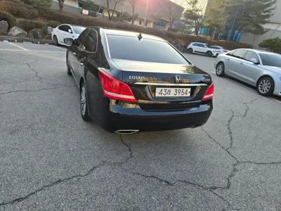 Hyundai Equus 2014, 195000 км, за 4225.44 USD