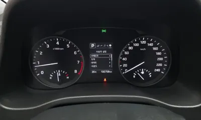 Hyundai Avante 2018, 100758 км, за 5525.58 USD - фото 8