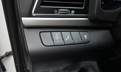 Hyundai Avante 2018, 100758 км, за 5525.58 USD - фото 13