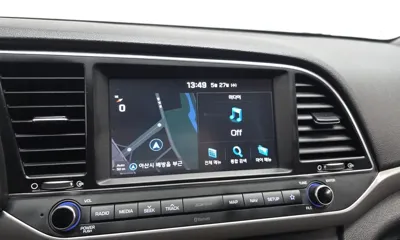 Hyundai Avante 2018, 100758 км, за 5525.58 USD - фото 16