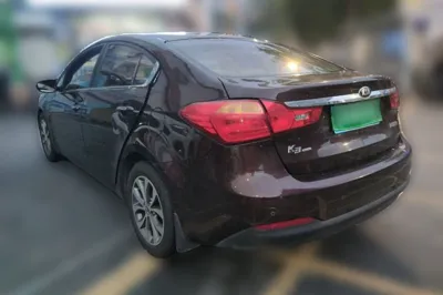 Kia K3 2013, 127600 км, за 3283 USD