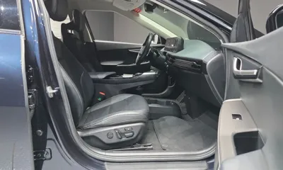 Kia EV6 2022, 81989 км, за 18167.6 USD - фото 11