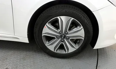 Kia K5 2018, 127279 км, за 7201.85 USD