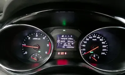 Kia Canival 2016, 126900 км, за 5779.1 USD - фото 8