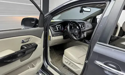 Kia Canival 2016, 126900 км, за 5779.1 USD - фото 10