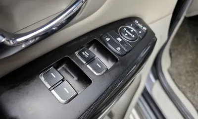 Kia Canival 2016, 126900 км, за 5779.1 USD - фото 14