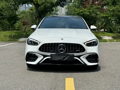 Mercedes-Benz C-Class 2024, 20000 км, за 24823 USD