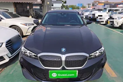 BMW i3 2025, 45900 км, за 25241 USD