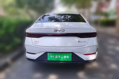 BYD Qin Plus 2025, 40000 км, за 10949 USD