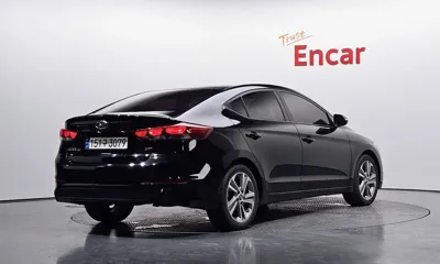 Hyundai Avante 2017, 149955 км, за 5144.23 USD