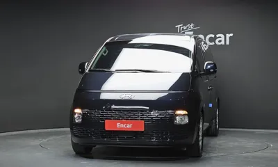 Hyundai Staria 2023, 84513 км, за 15064.42 USD