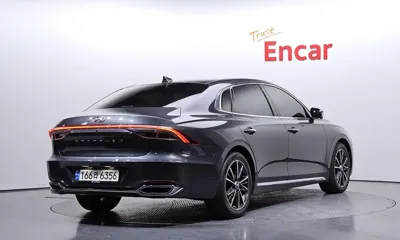 Hyundai Grandeur 2021, 60531 км, за 15885.52 USD