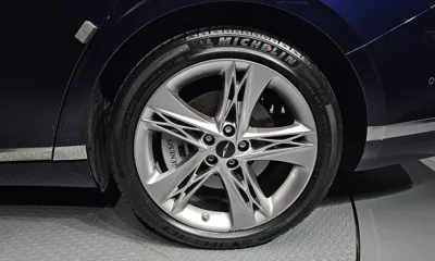 Genesis G90 2022, 103747 км, за 30852.04 USD - фото 21