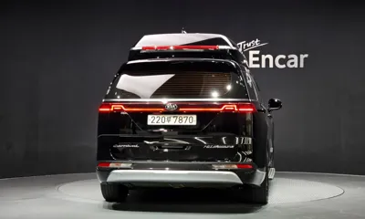 Kia Canival 2021, 32024 км, за 21824.12 USD