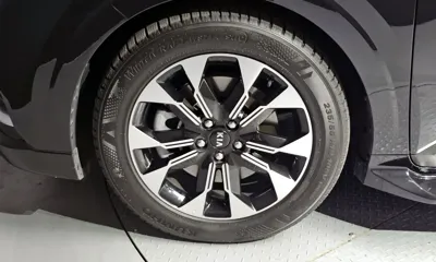 Kia Canival 2021, 32024 км, за 21824.12 USD