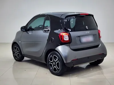Smart Smart Fortwo 2018, 63900 км, за 9255.26 USD - фото 10
