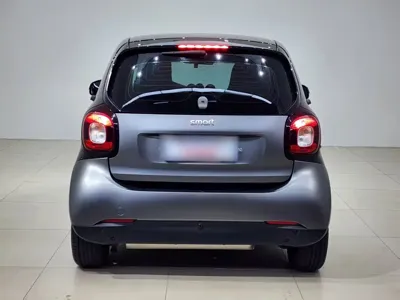 Smart Smart Fortwo 2018, 63900 км, за 9255.26 USD - фото 11