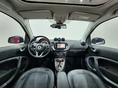 Smart Smart Fortwo 2018, 63900 км, за 9255.26 USD - фото 18