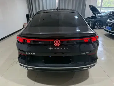 Volkswagen Lamando 2023, 6000 км, за 21756.63 USD