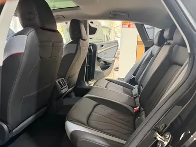 Volkswagen Lamando 2023, 6000 км, за 21756.63 USD - фото 9