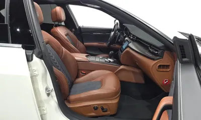Maserati Quattroporte 2018, 57363 км, за 25240.72 USD - фото 10