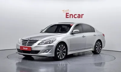 Hyundai Genesis · 2013 год