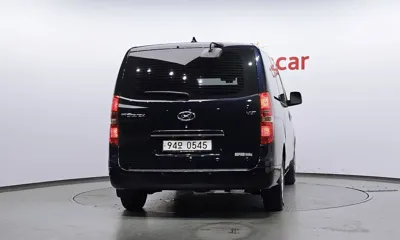 Hyundai Starex 2021, 36661 км, за 12508.15 USD