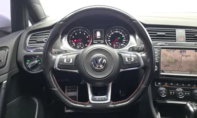 Volkswagen Golf 2016, 102388 км, за 10288.46 USD - фото 15