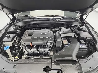 Hyundai Grandeur 2019, 167131 км, за 6115.02 USD