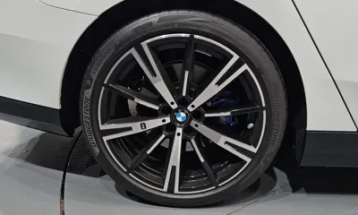 BMW 5-Series 2025, 3259 км, за 57849.55 USD