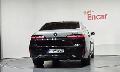 BMW 7-Series 2023, 46019 км, за 67282.04 USD