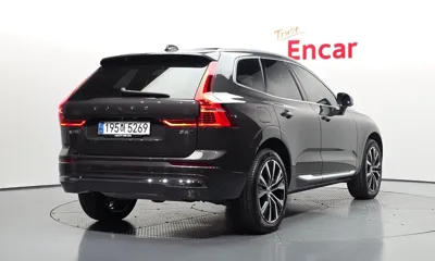 Volvo XC60 2024, 17729 км, за 32720.81 USD