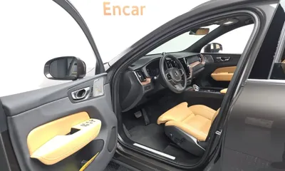 Volvo XC60 2024, 17729 км, за 32720.81 USD - фото 10