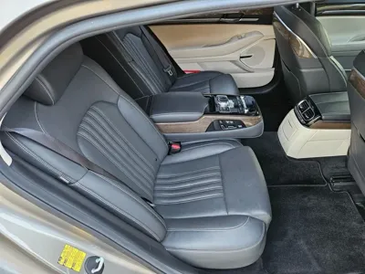 Genesis G90 · 2019 год