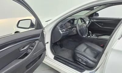 BMW 5-Series 2014, 157544 км, за 5291.39 USD - фото 10