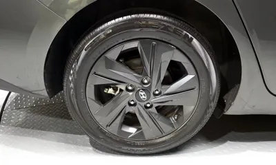 Hyundai Avante 2021, 110957 км, за 9425.99 USD