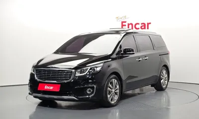 Kia Canival · 2018 год
