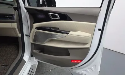 Kia Canival 2021, 39393 км, за 20677.43 USD - фото 24