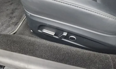 Tesla Model 3 2024, 44012 км, за 29473.55 USD - фото 32