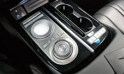 Genesis G80 2021, 64902 км, за 22118.16 USD - фото 9