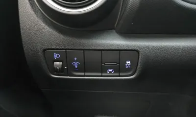 Hyundai Kona 2020, 88212 км, за 8861.76 USD - фото 20